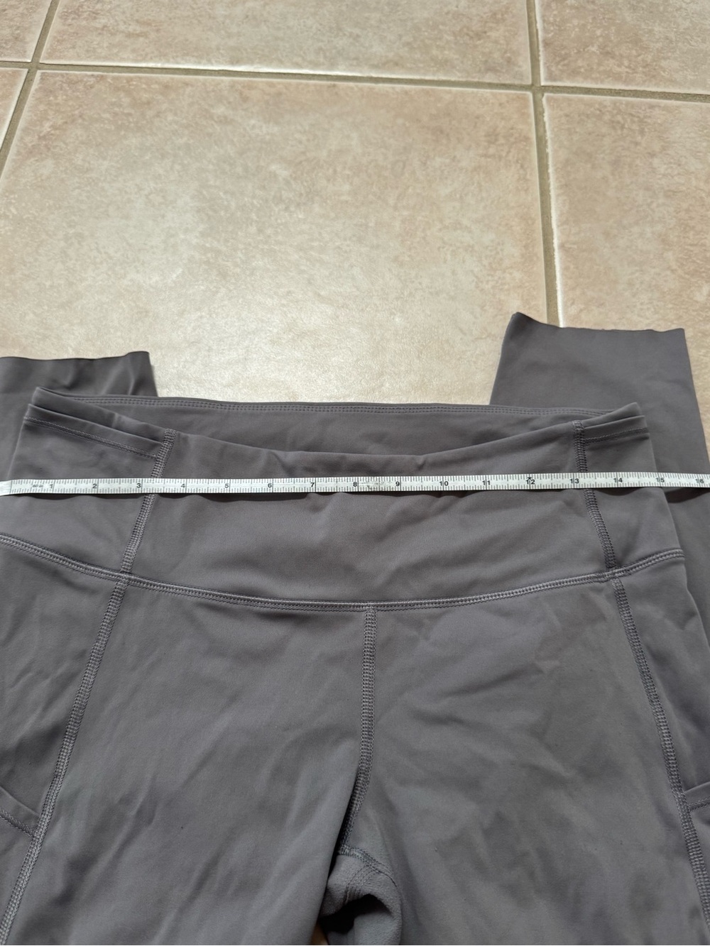 lululemon athletica Charcoal Gray Performance Leggings - Picture 4 of 6